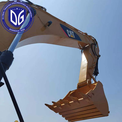 القطعة 330D 30 طن الحفرة الهيدروليكية Caterpillar مستعملة نموذج جديد واستهلاك وقود منخفض