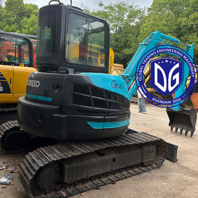 محفر هيدروليكي مستعمل من نوع SK55 Kobelco5.5 طن، 90% جديد، جاهز للبيع الآن