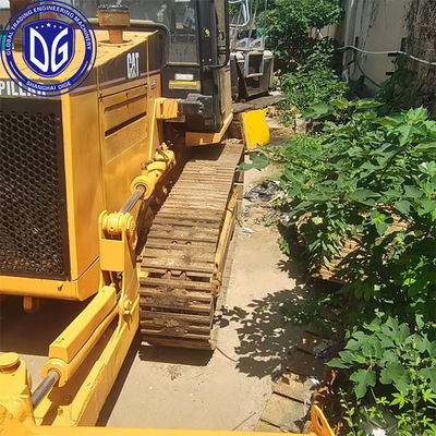 طرّاحة Caterpillar CAT D3C الأصلية المستخدمة وفي حالة جيدة وحدة واحدة متوفرة