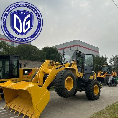 محمول هيدروليك Komatsu Wa320 متعدد الاستخدامات للتعامل مع المواد بسرعة وسهولة