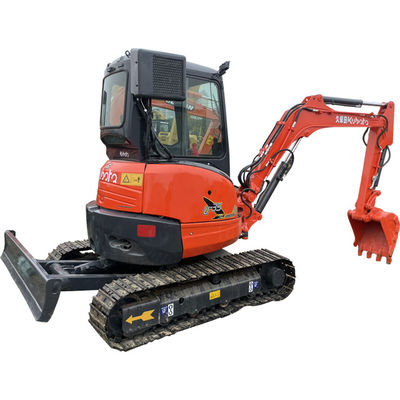 حفرة Kubota U35 تجعل عملك أسرع وأسهل مع صيانة مريحة
