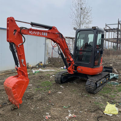 حفرة Kubota U35 تجعل عملك أسرع وأسهل مع صيانة مريحة