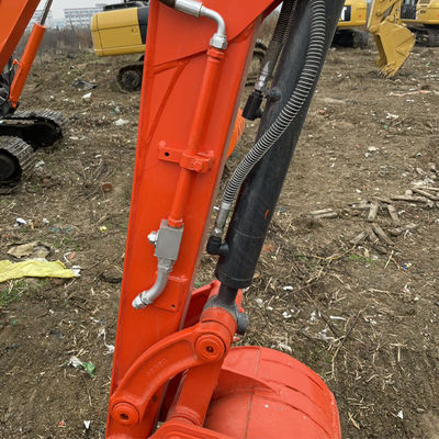 حفرة Kubota U35 تجعل عملك أسرع وأسهل مع صيانة مريحة