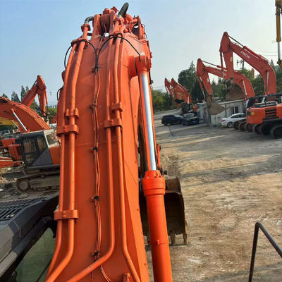 أقصى نصف قطر الحفر 570mm حفرة هيتاشي مستعملة صنعت في عام 2017
