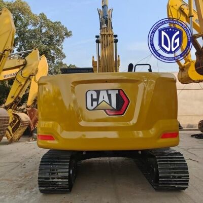 حفارة كاتربيلر CAT 320 حفارة هيدروليكية عالية الطاقة 20 طن حفارة مستعملة للبيع