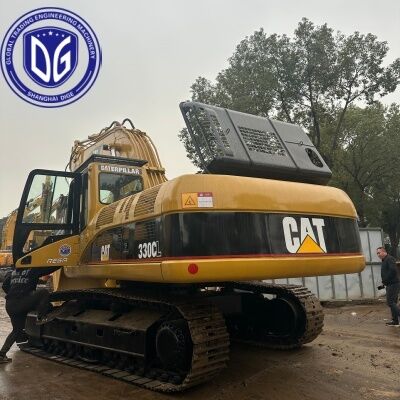 اليابان مبيعات ساخنة كاتربيلر CAT 330CL الحفار الحفار الهيدروليكي ذو القوة العالية 30 طن الحفار المستعمل في المخزون