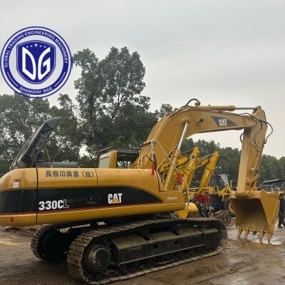 اليابان مبيعات ساخنة كاتربيلر CAT 330CL الحفار الحفار الهيدروليكي ذو القوة العالية 30 طن الحفار المستعمل في المخزون