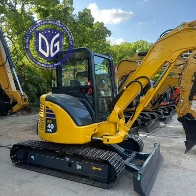 اليابان المستخدمة كوماتسو PC40 الحفرة المصغرة 4 طن الحفرة الهيدروليكية الصغيرة ساعات عمل منخفضة
